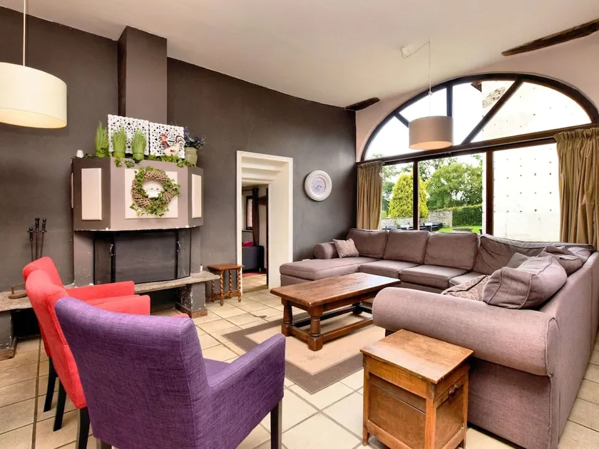 Large, Luxury Vacation for Large Groups With Fireplace - Image 1