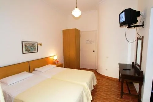 Hotel Adonis - Image 1