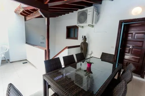 MAYA GOLF APARTMENT With A/C - Image 1