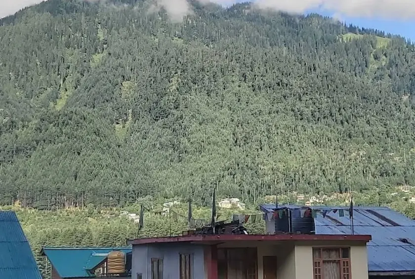 Red Rose Cottages Manali - Image 1