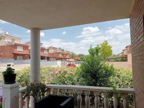 Chalet Costa Dorada - Image 1