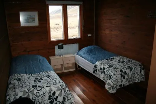 Reykir Grettislaug - Image 1