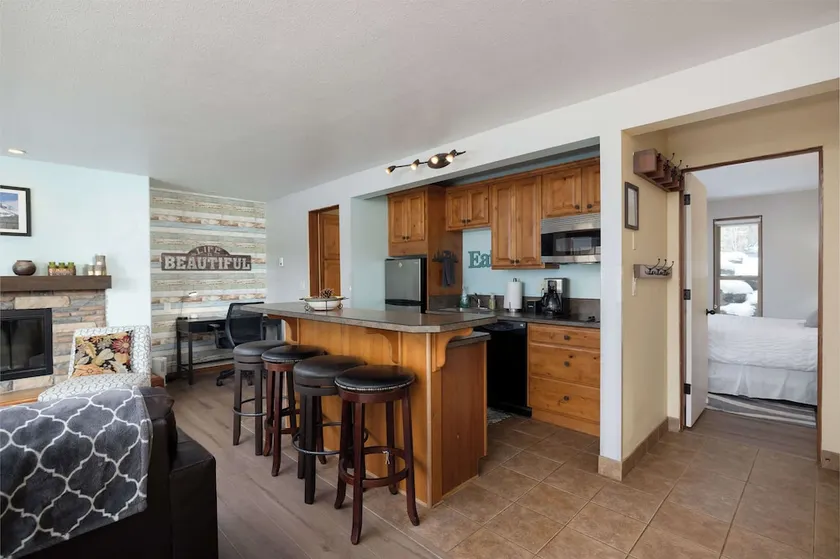 High Desert Retreat - For 4! - Image 1
