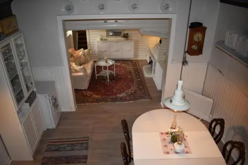 Nice holiday home in Hokensas nature reserve - Image 1