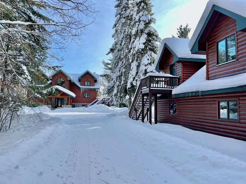Majestic Moose Lodge - Image 1