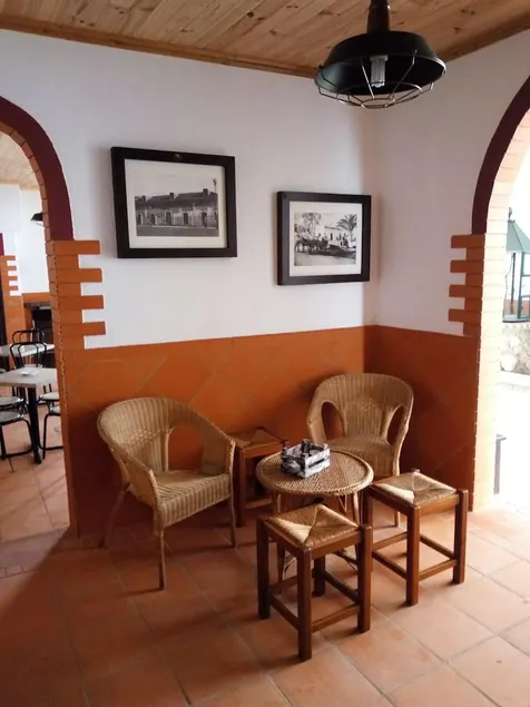 Adega Hostel - Image 1