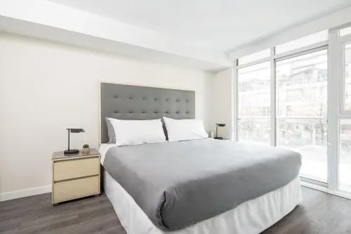 Level Hotels & Furnished Suites - Yaletown Richards - Image 1