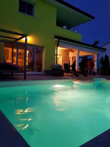 Villa Gaya in Porec with XL pool and stunning garden - Image 1