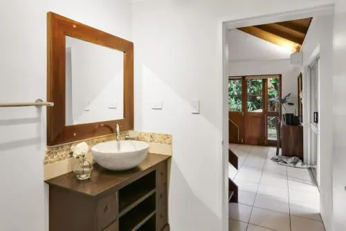 Serendipity Cottage - Image 1