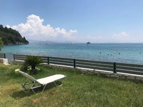 Stami's Seaside Apartment - Image 1
