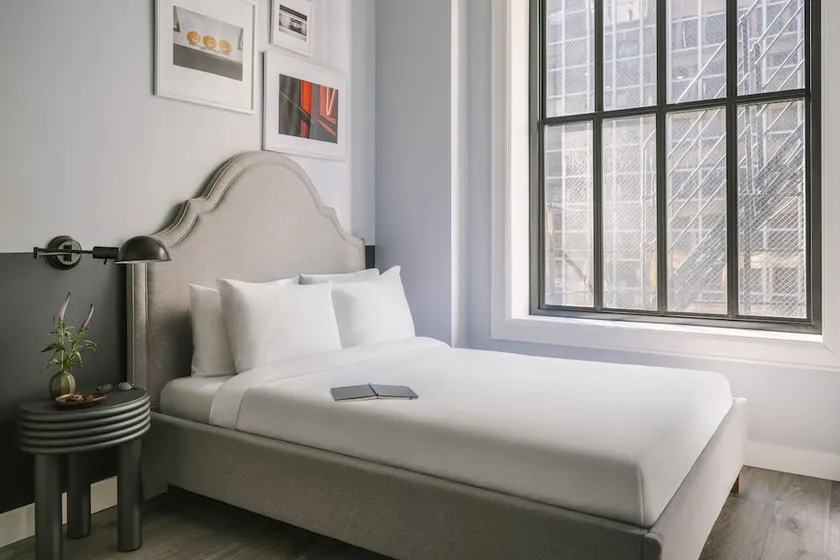 The Plymouth Premier 3BR Suites by Sonder - Image 1