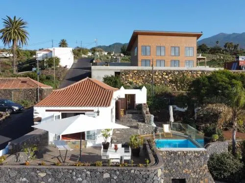 Casa Cordobés - piscina y bañera de hidromasaje - Image 1