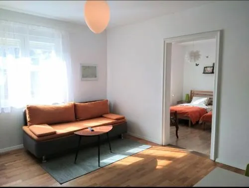 Two Flowers Apartments - Image 1