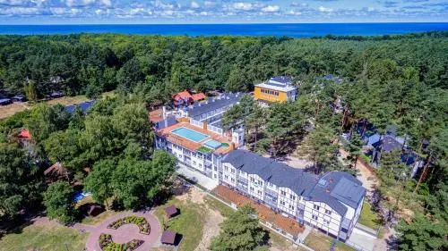 Apartamenty Poddąbek- basen kryty, sauna, animacje dla dzieci , małpi gaj, baseny na dachu - Image 1