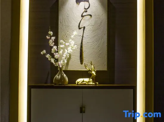 Phoenix City Hot Spring Resort - Image 1
