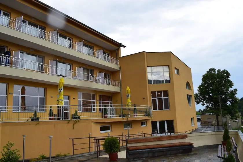 Balneo Hotel Bozhur - Image 1