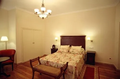 Riotinto Victorian House - Image 1