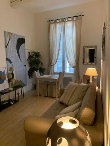Apartment Limas - Image 1