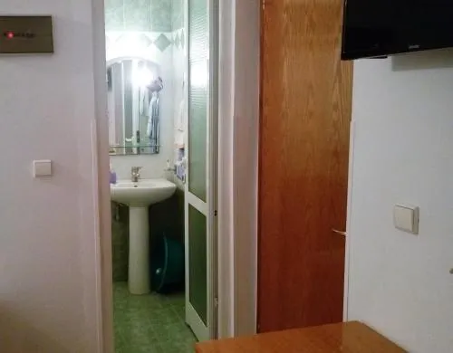 Hotel Qurku - Image 1