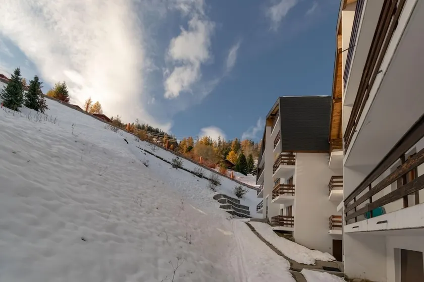 Apartment Mont-parrain C28 Cosy & Central With Private Parking - Image 1