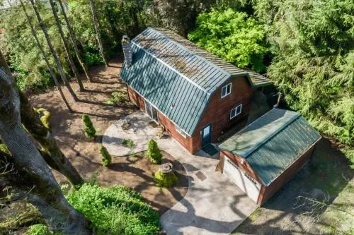 Wine Country Cottage - Image 1