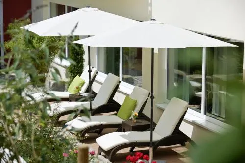 Hotel Kronenhof - Image 1