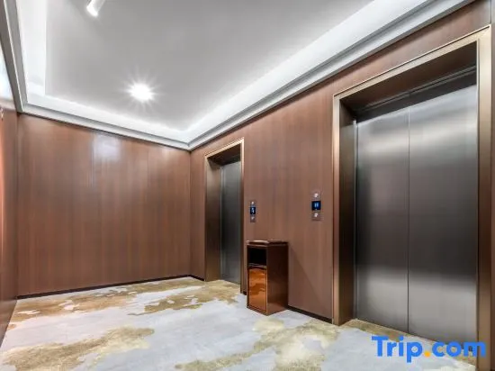 Moyuan Heyue Hotel (Luohe Convention and Exhibition Center) - Image 1