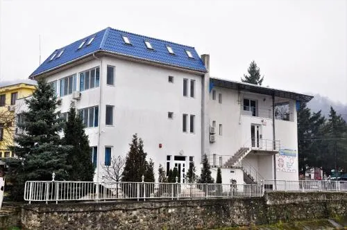 Flamingo Residence (Complex Manea) - Image 1