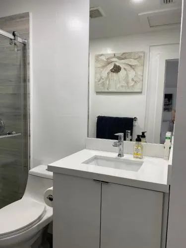 Modern Home - Image 1
