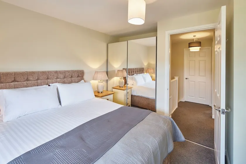 Host Stay Town House - Image 1