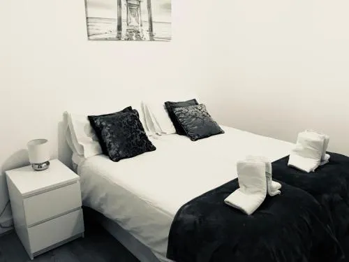 Treasure Apartment - Image 1