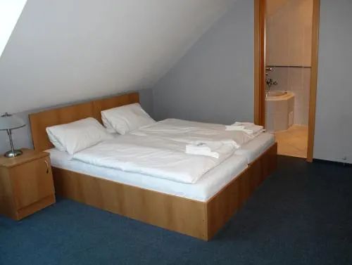 A3 Hotel - Image 1