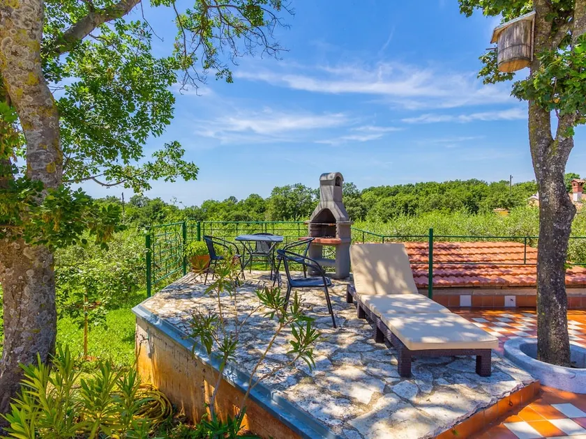 Peaceful Apartment In Pula With Swimming Pool - Image 1