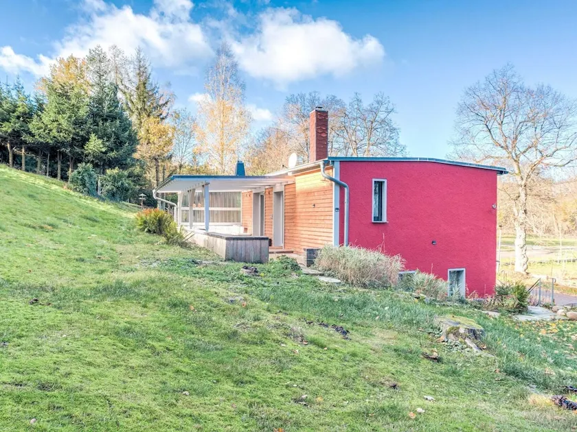 Spacious Apartment near Lake in Guntersberge - Image 1