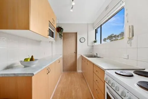 Hurstville Home With A View Comfort & Style - Image 1