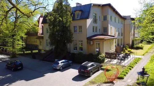 Sanatorium Uzdrowiskowe MARTA - Image 1