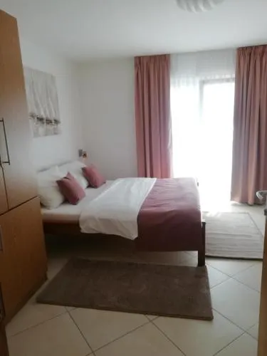 Hotel Beni - Image 1