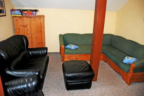 gro_zuegige Ferienwohnung mit Kamin - Image 1