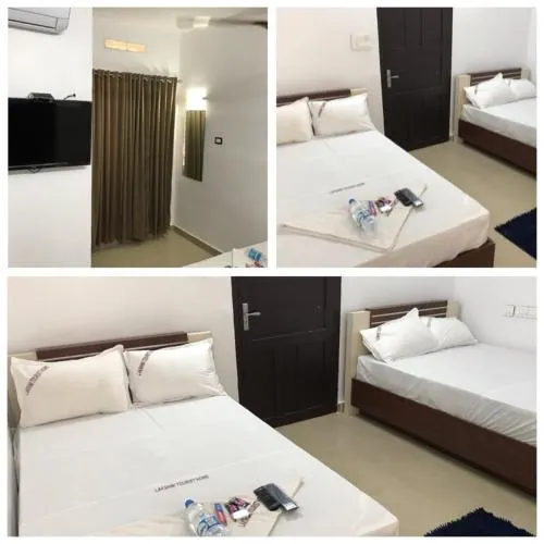 Lakshmi Tourist Home - Image 1