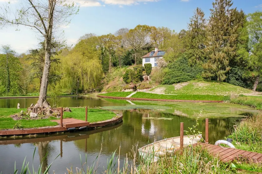 5 Bed Lake House - Sleeps 10 - Nature Reserve - Image 1