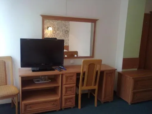 Hotel Knieja Spa&Wellness - Image 1
