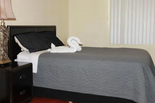 Amazing home in Ensenada w/ 3 Bedrooms, Jacuzzi and WiFi - Image 1