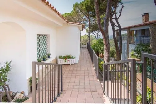 Villa Victoria - Image 1