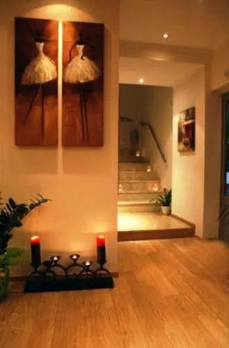 Omiros Luxury Hotel - Image 1