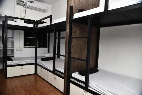 Nivasa Backpackers Hostel - Image 1