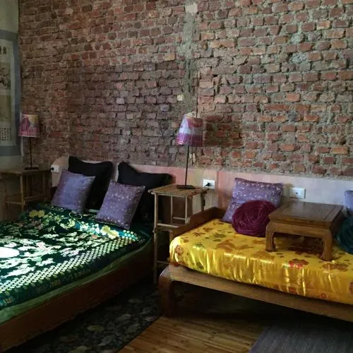 Vietnamonamour Bed & Breakfast - Image 1