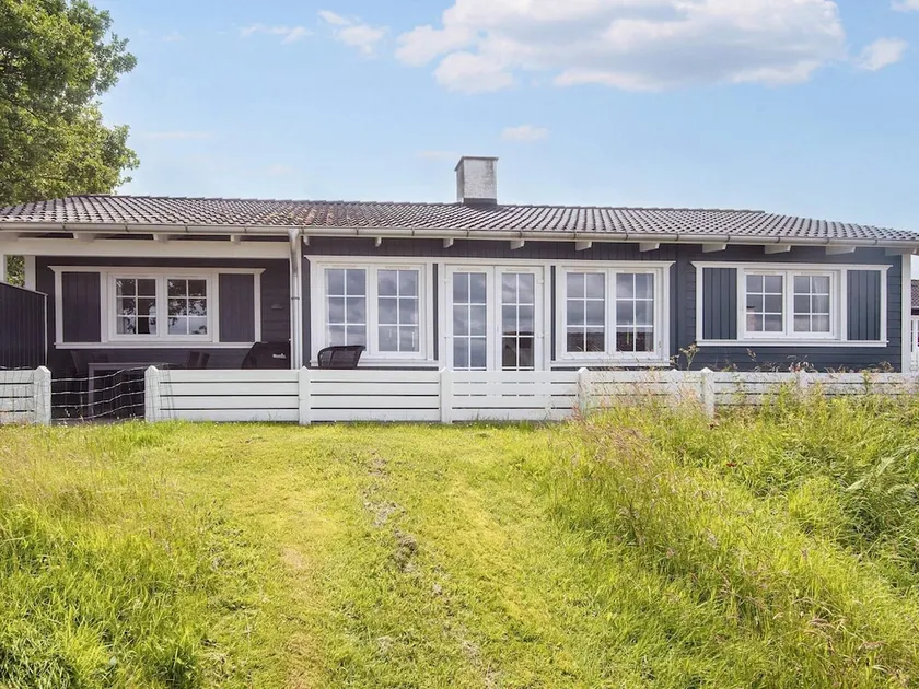 6 Person Holiday Home in Aabenraa - Image 1