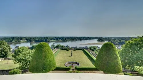 Château de Candes Art et Spa - Image 1