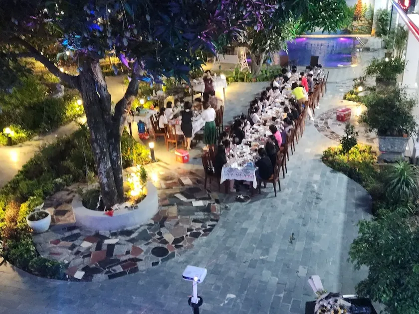 Chau Son Hotel - Image 1