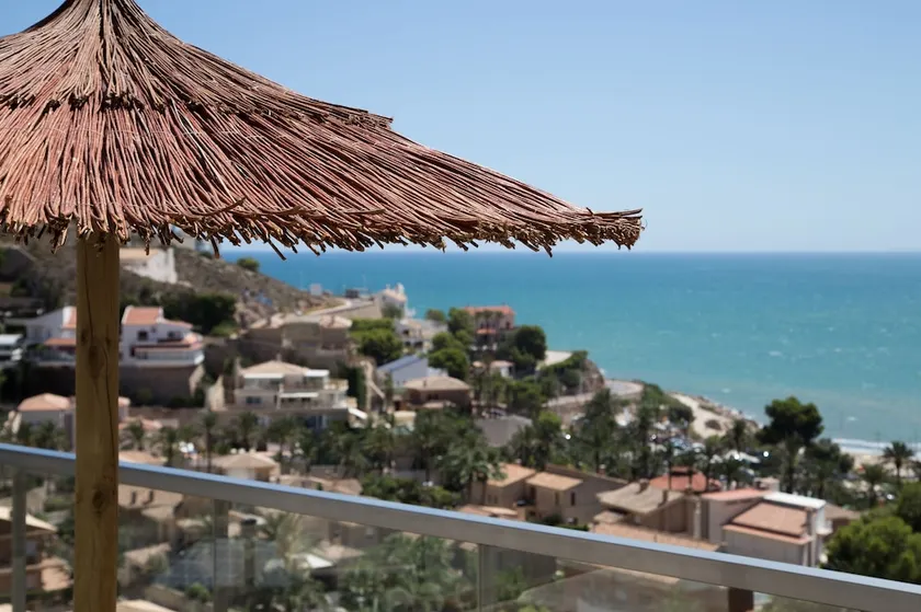 Cullera Bay Apartment - Image 1